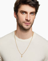 Cross Amulet in 18K Yellow Gold, 19mm